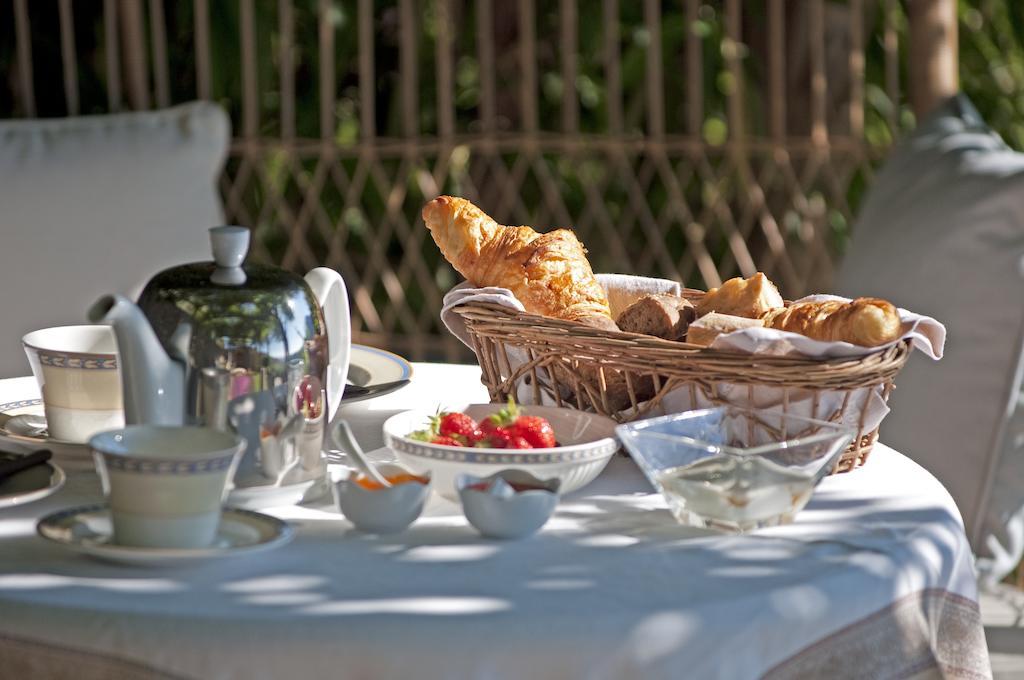 La Colline De Vence Bed & Breakfast Eksteriør bilde